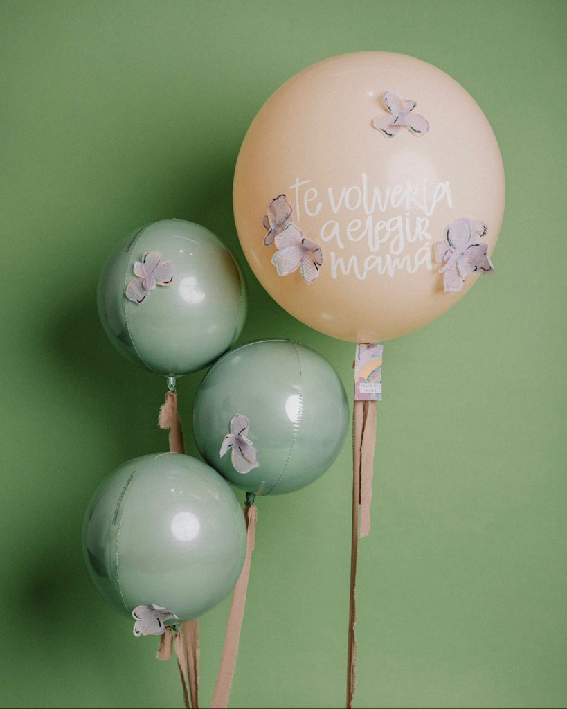 Mother's Blossom Giant Balloon “Te volvería a elegir mamá”  +  Blossom Mint Orbz Bouquet