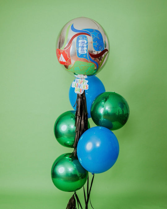 Bouquet FWC Soccer ball+ Green Orbz + Blue Latex