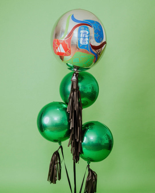Bouquet FWC Soccer Ball + Green Orbz