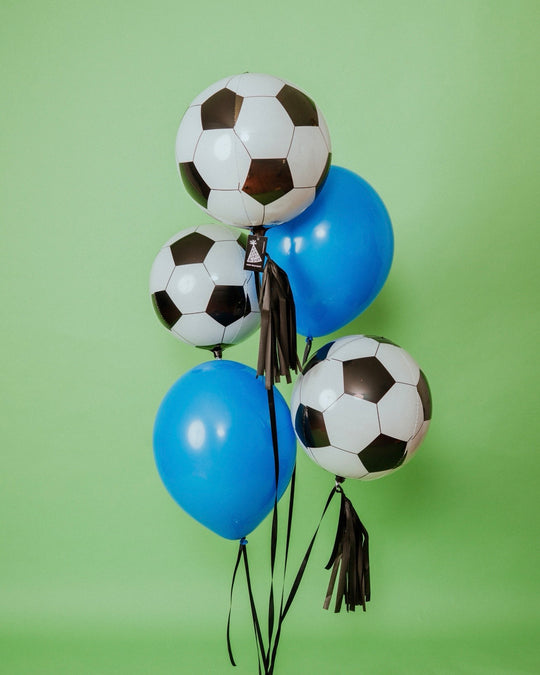 Bouquet Soccer Orbz + Blue Latex