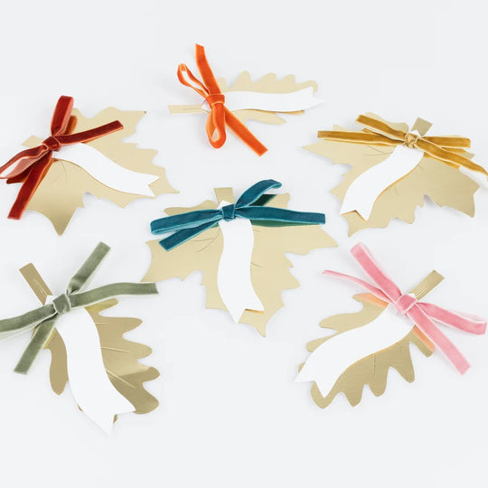Gold Leaf Bow Placecards