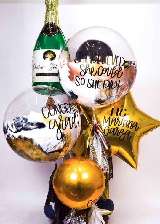 Bouquet Burbujas Gigantes + Champagne Bottle Balloon + Orbz + Giant Star