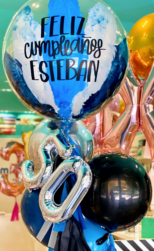 Bouquet Burbuja Grande Pintada + Orbz + Piñateros + Números Colgando