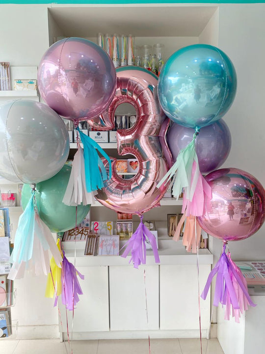 Bouquet Orbz + Números Gigantes