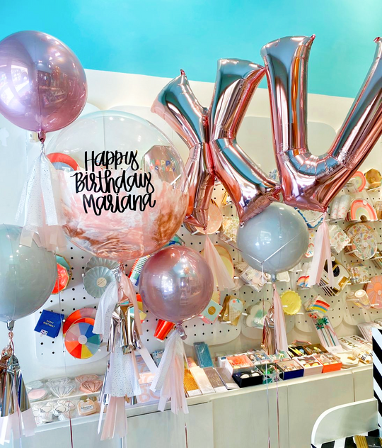 Bouquet Burbuja Gigante Pintada + Orbz + XV Gigante