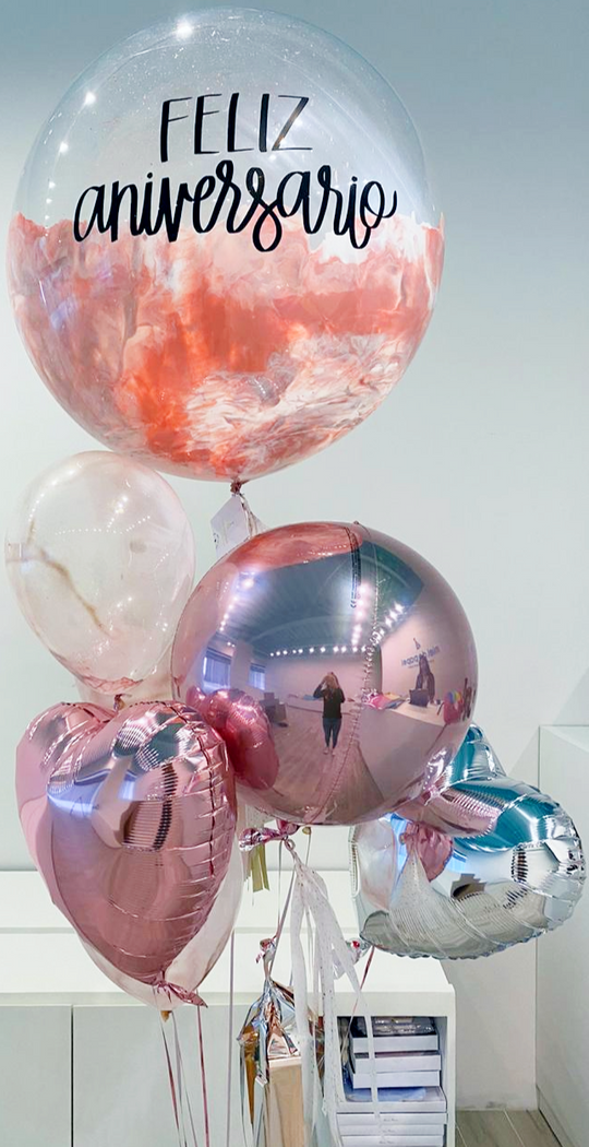 Bouquet Burbuja Gigante Pintada + Hearts + Orbz + Piñateros Pintados