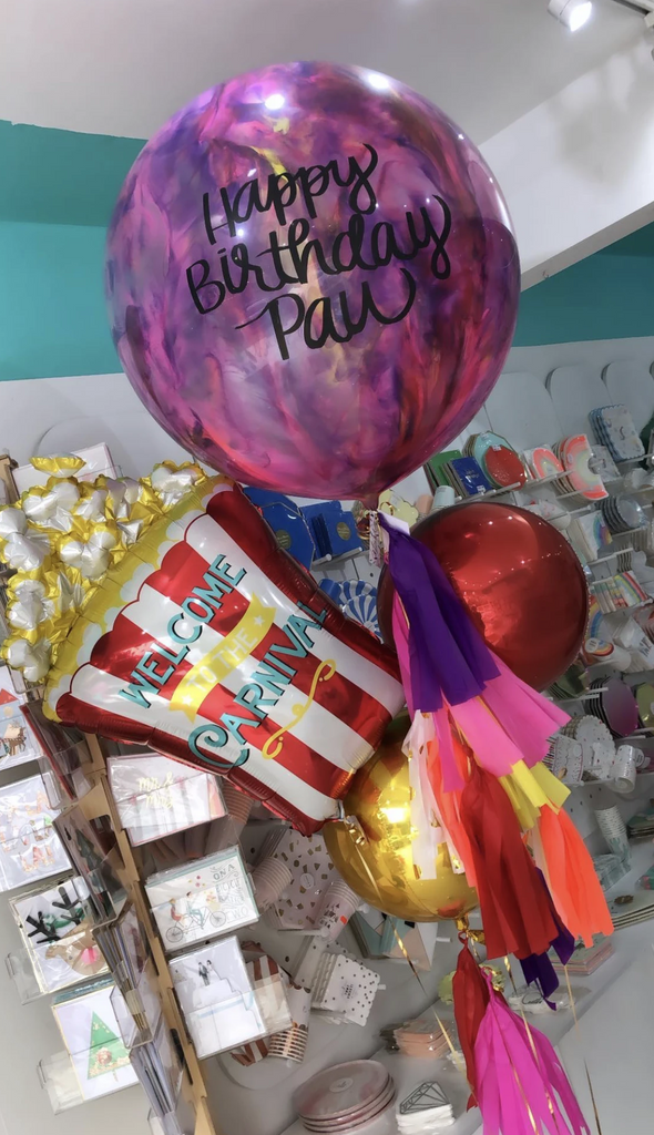 Bouquet Popcorn + Gigante de látex pintado + Orbz