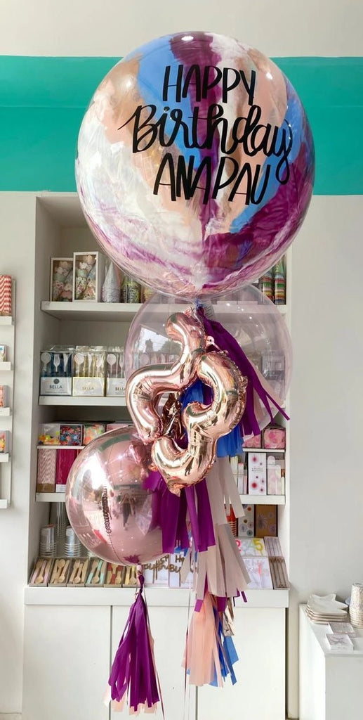 Bouquet Burbuja Grande Pintada + Números colgando + Orbz + Burbuja Grande Clearz